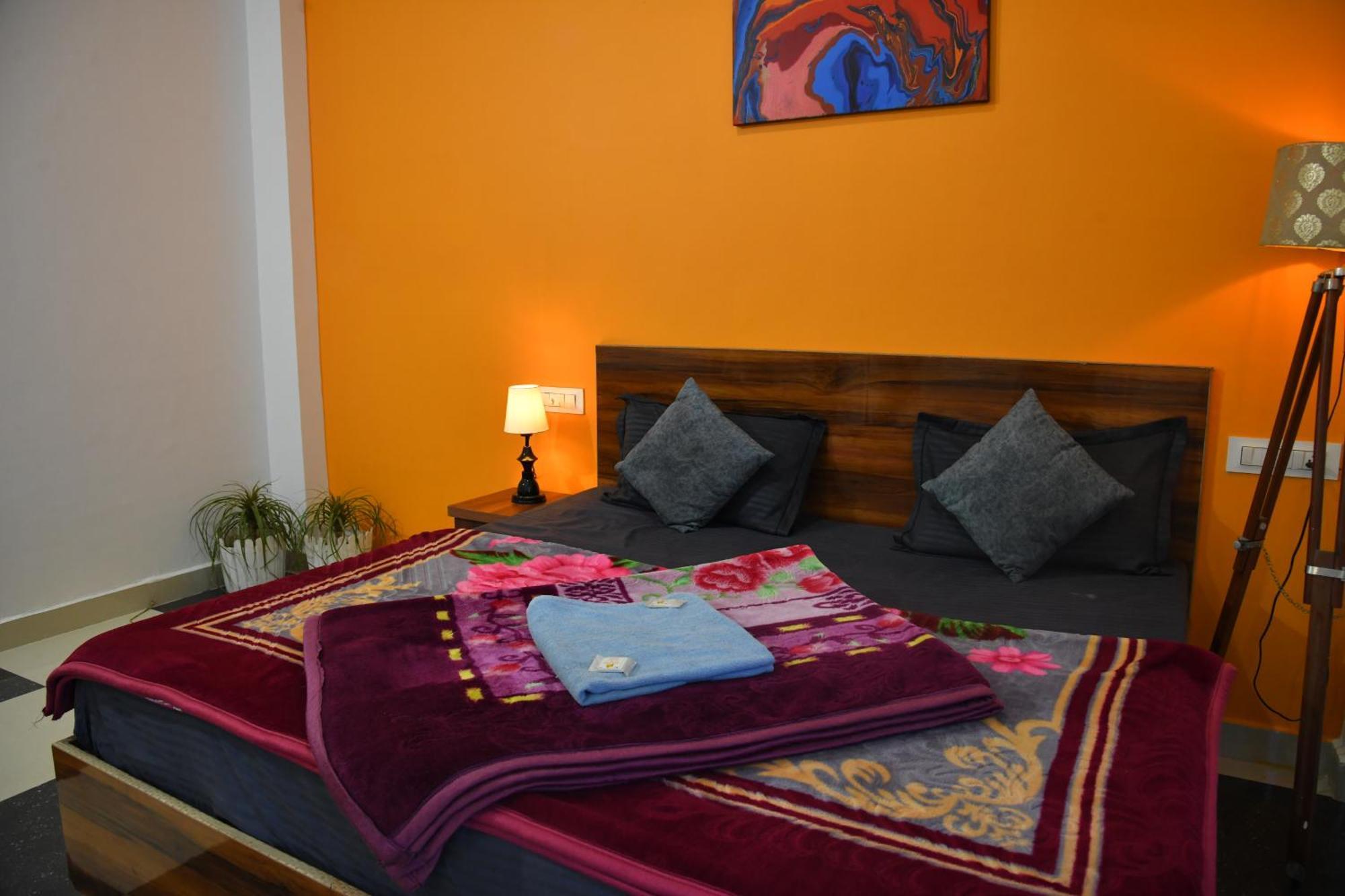 Himtrek Stays, Kasol Exterior photo