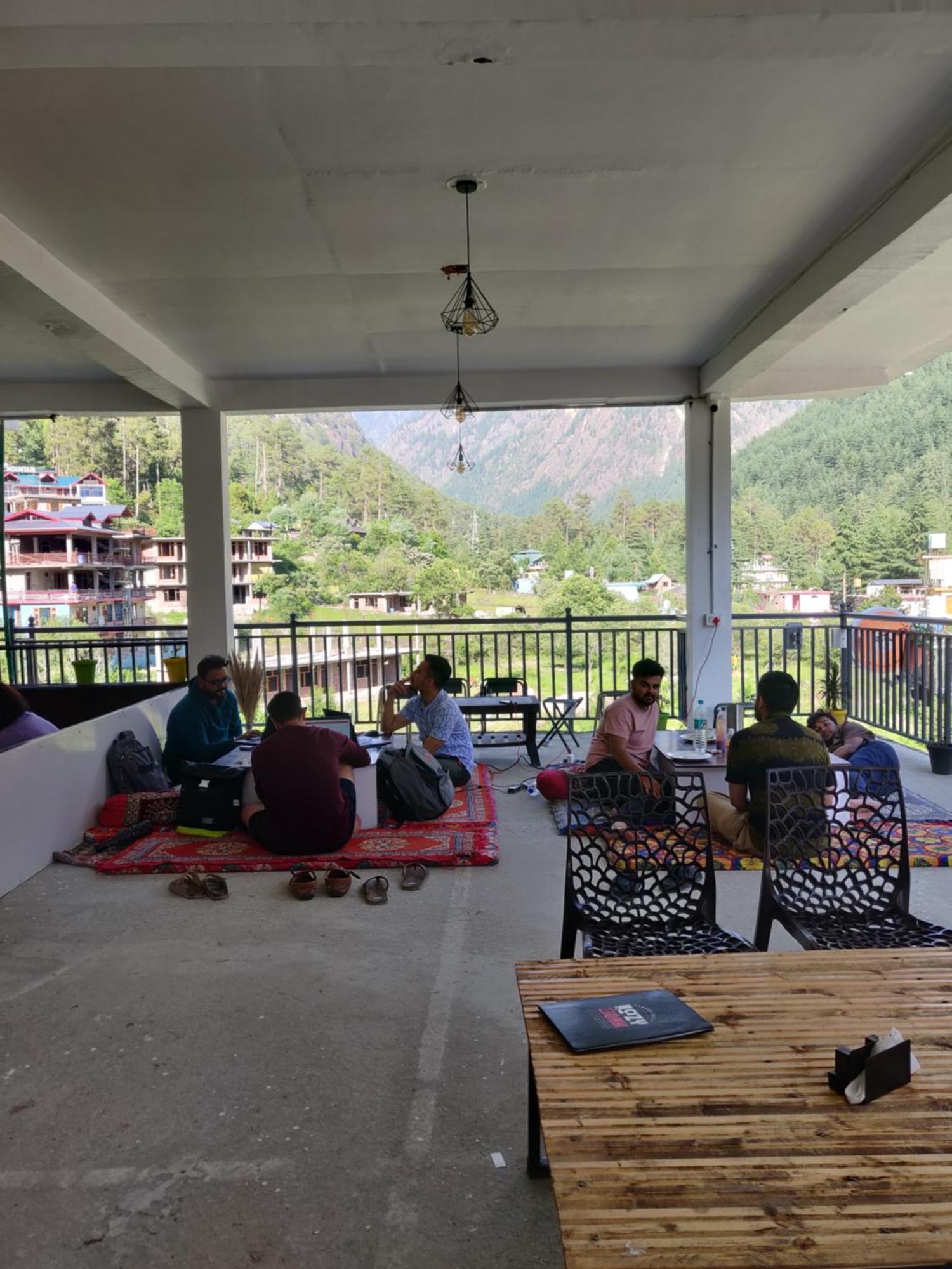 Himtrek Stays, Kasol Exterior photo