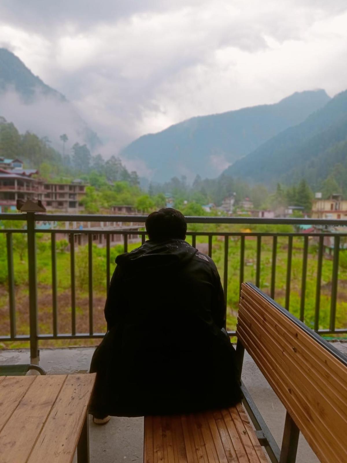 Himtrek Stays, Kasol Exterior photo